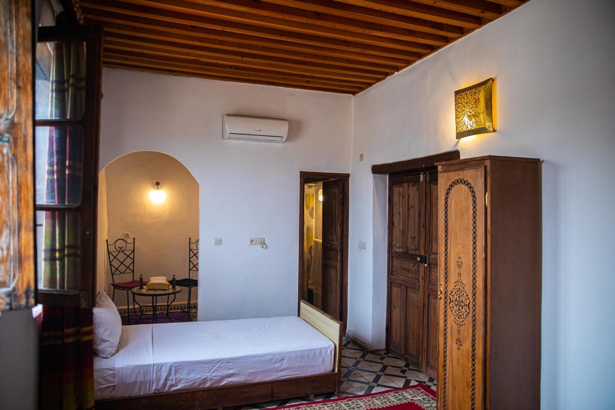 Dar Fez Arinas Hotel Exterior foto